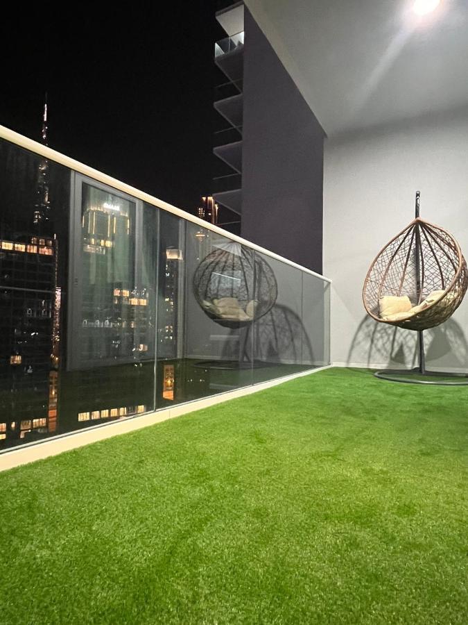 Luxury 2 Bedroom With Burj Khalifa View Dubai Exterior photo