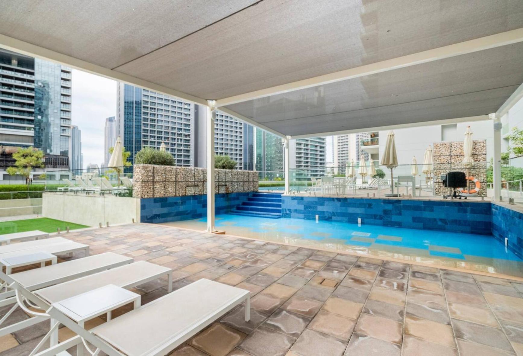 Luxury 2 Bedroom With Burj Khalifa View Dubai Exterior photo