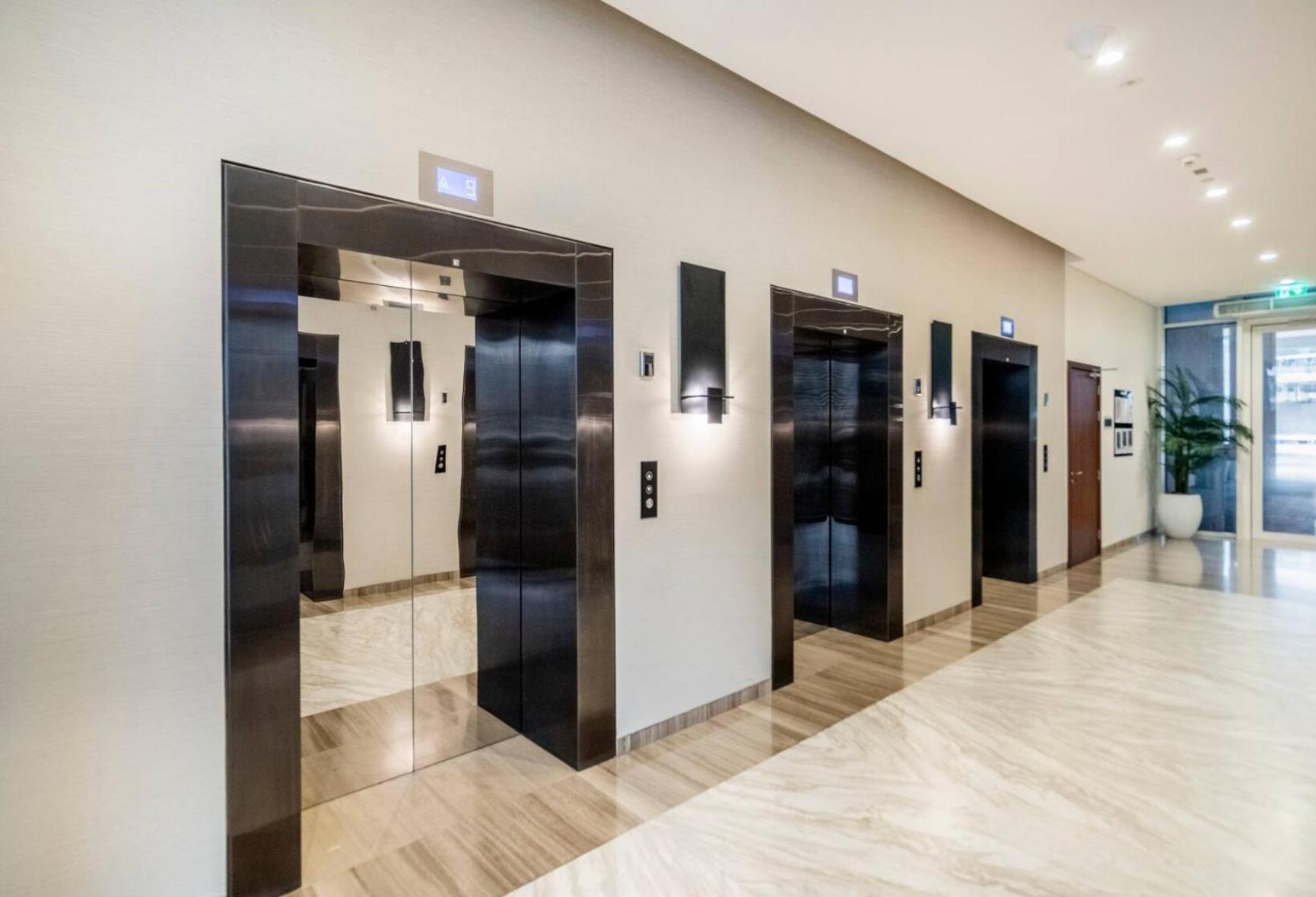 Luxury 2 Bedroom With Burj Khalifa View Dubai Exterior photo